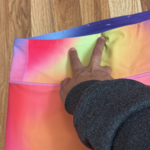 ATHLETA Love Proudly 7/8 Rainbow Ombré Leggings size XL - Picture 5 of 16